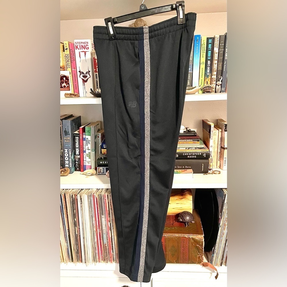 New Balance Side-Stripe Athletic Track Pants Pockets Small Elastic Waistband EUC